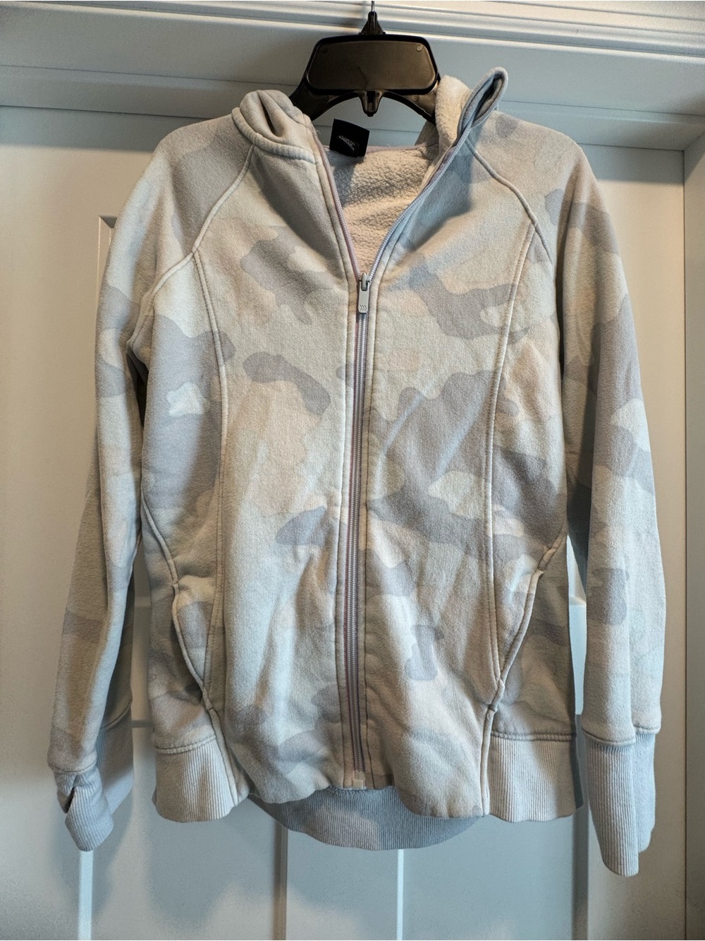 Girls size Large 10/12 | Zip-Up hoodie | Gray\blueish Camo